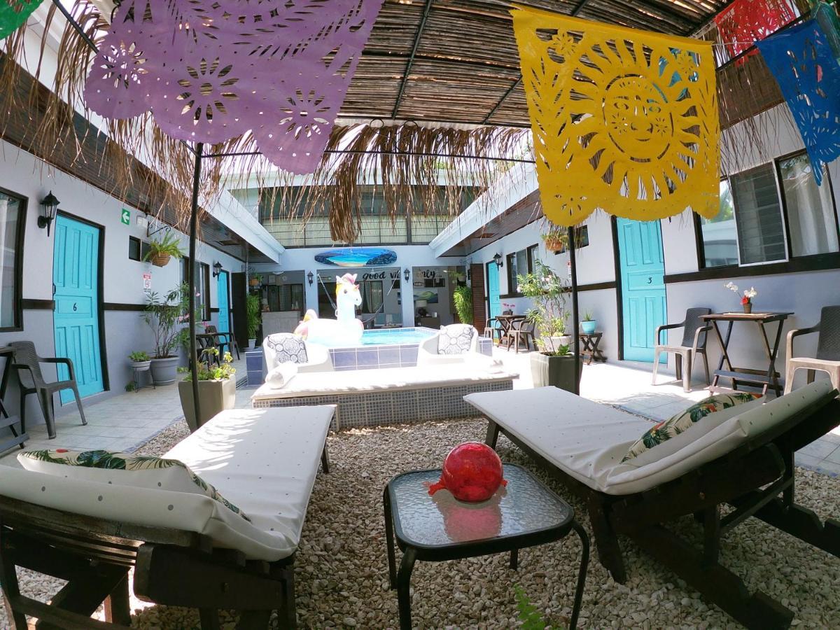 Hotel Perico Azul & Surf Camp ハコ エクステリア 写真