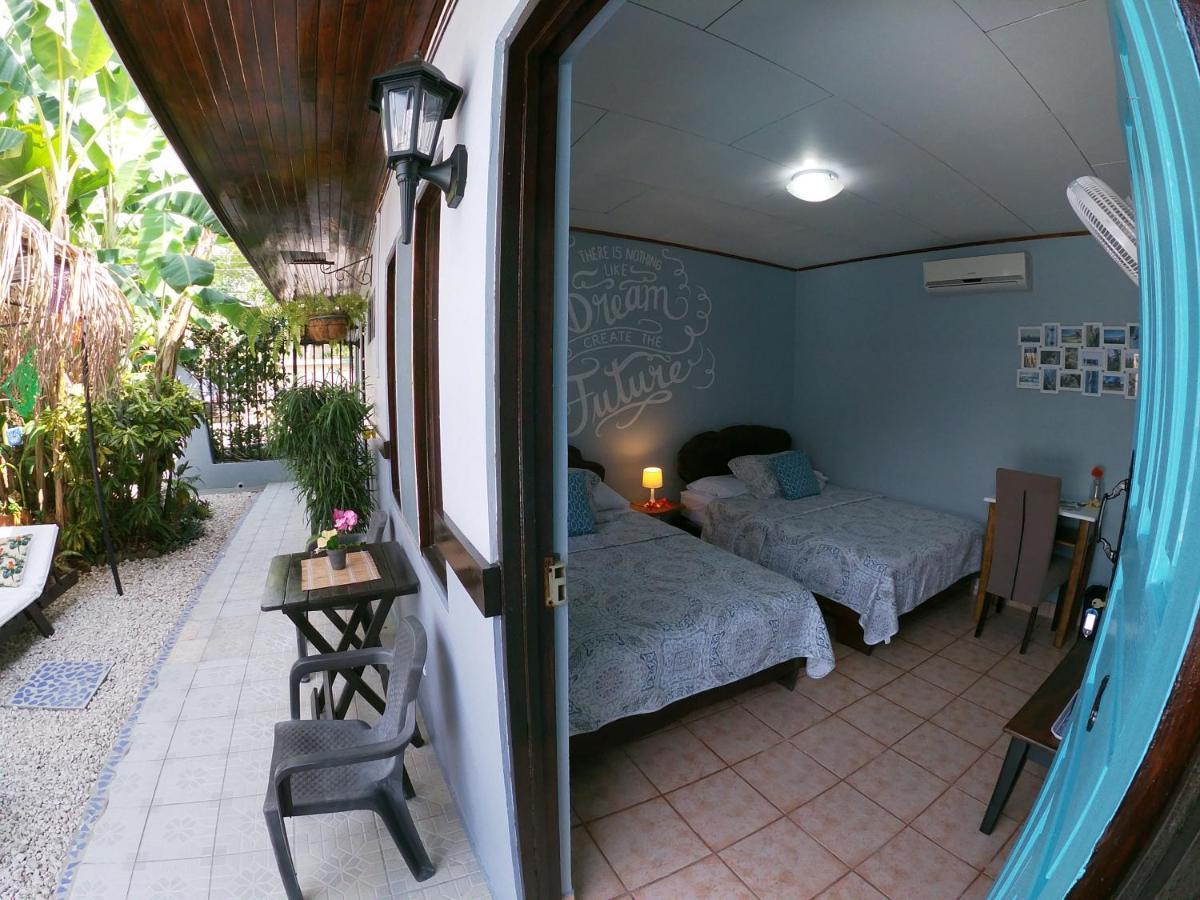 Hotel Perico Azul & Surf Camp ハコ エクステリア 写真