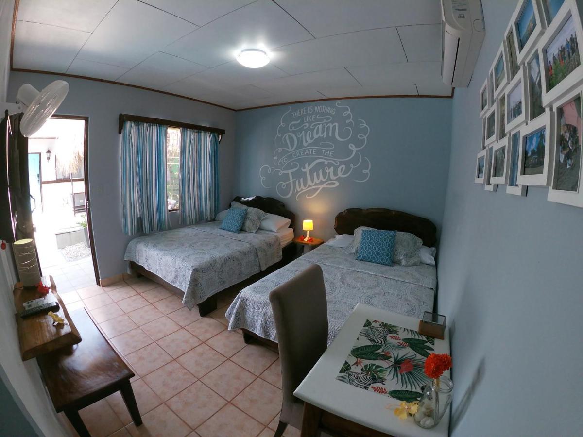 Hotel Perico Azul & Surf Camp ハコ エクステリア 写真