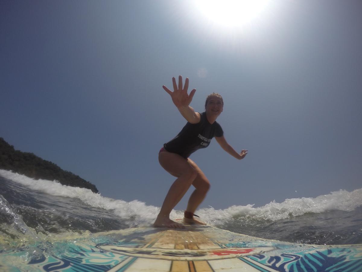 Hotel Perico Azul & Surf Camp ハコ エクステリア 写真